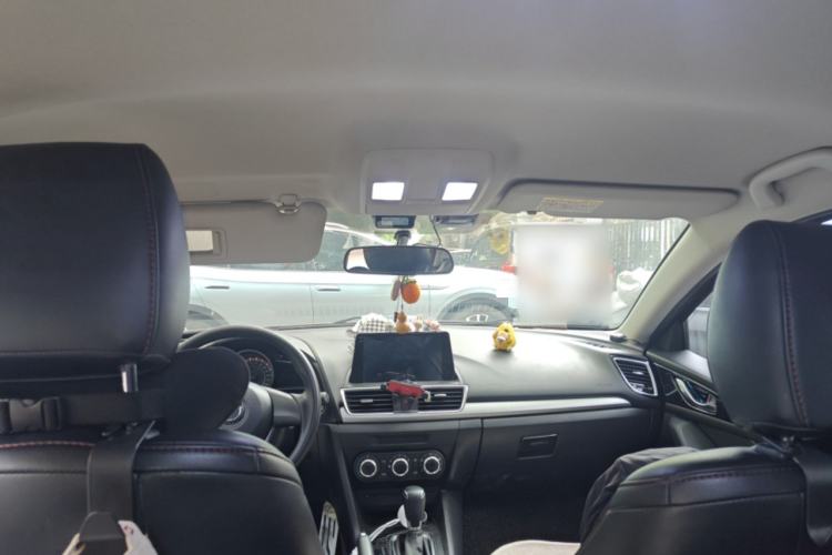Used Mazda 3 Axela 2016 Sedan 1.5L Automatic Comfort Model Headliner