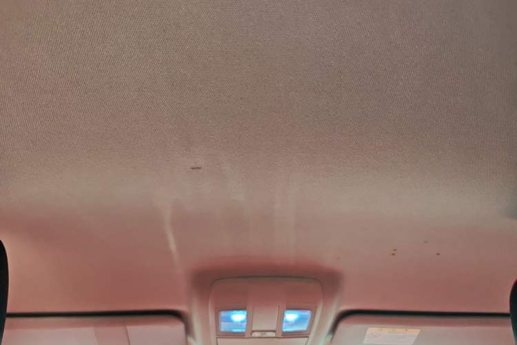 Used Mazda 3 Axela 2016 Sedan 1.5L Automatic Comfort Model Headliner