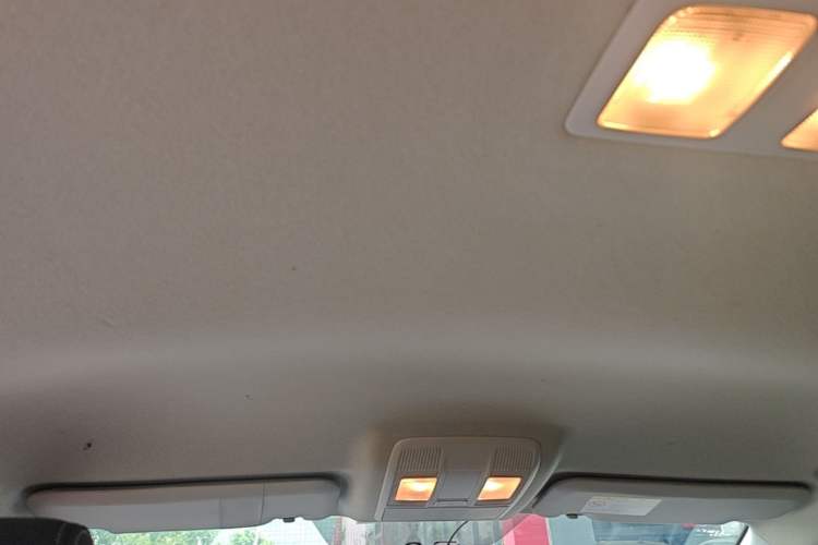 Used Mazda 3 Axela 2016 Sedan 1.5L Automatic Comfort Model Headliner