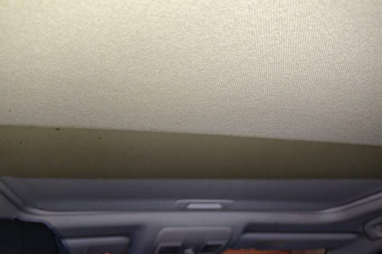 Used Mazda 3 Axela 2016 Sedan 1.5L Automatic Luxury Model Headliner