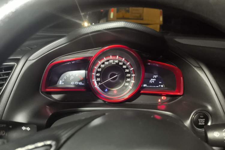 Used Mazda 3 Axela 2016 Sedan 1.5L Automatic Comfort Model Instrument Cluster