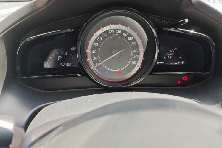 Used Mazda 3 Axela 2016 Sedan 1.5L Automatic Comfort Model Instrument Cluster