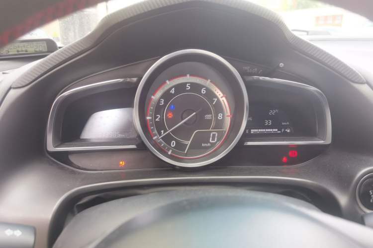 Used Mazda 3 Axela 2016 Sedan 2.0L Automatic Flagship Model Instrument Cluster