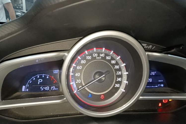 Used Mazda 3 Axela 2016 Sedan 1.5L Automatic Comfort Model Instrument Cluster