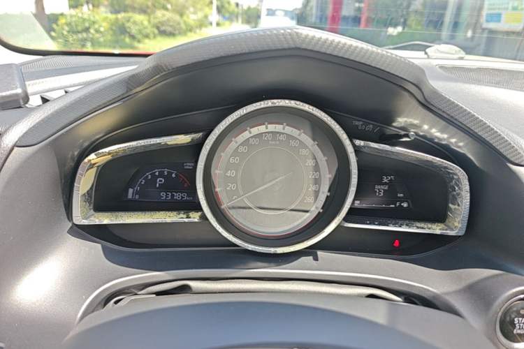 Used Mazda 3 Axela 2016 Sedan 1.5L Automatic Luxury Model Instrument Cluster