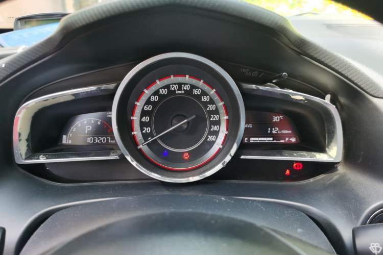Used Mazda 3 Axela 2016 Sedan 1.5L Automatic Comfort Model Instrument Cluster