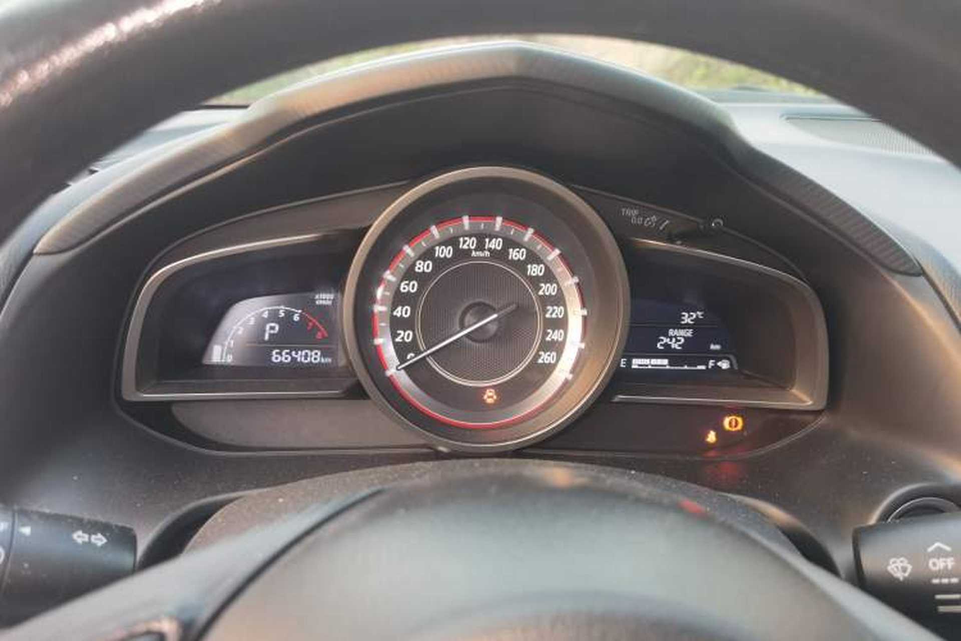 Used Mazda 3 Axela 2016 Sedan 1.5L Automatic Luxury Model Instrument Cluster