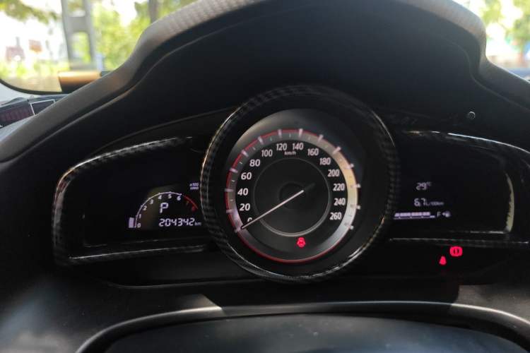Used Mazda 3 Axela 2016 Sedan 1.5L Automatic Comfort Model Instrument Cluster