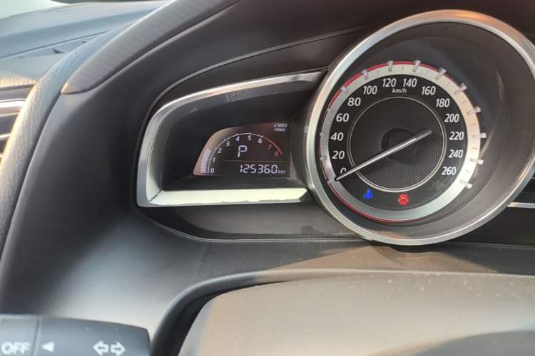 Used Mazda 3 Axela 2016 Sedan 1.5L Automatic Comfort Model Instrument Cluster