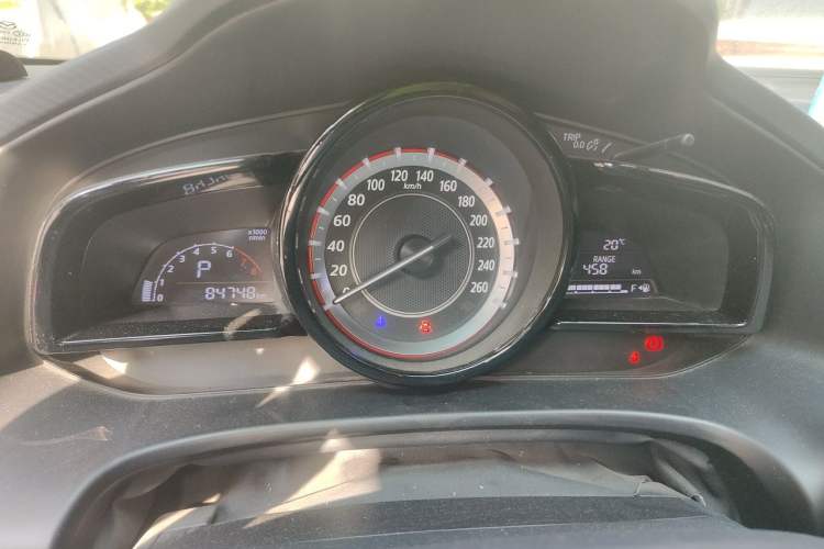 Used Mazda 3 Axela 2016 Sedan 1.5L Automatic Comfort Model Instrument Cluster