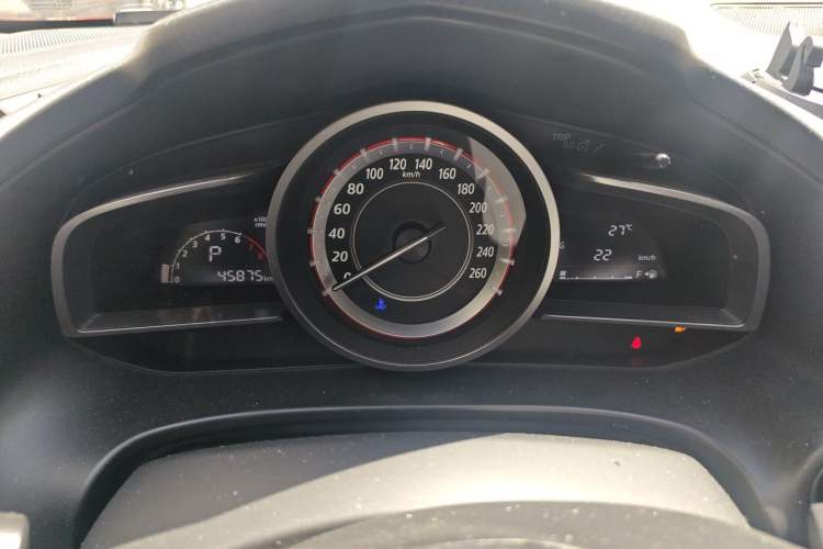 Used Mazda 3 Axela 2016 Sedan 1.5L Automatic Comfort Model Instrument Cluster