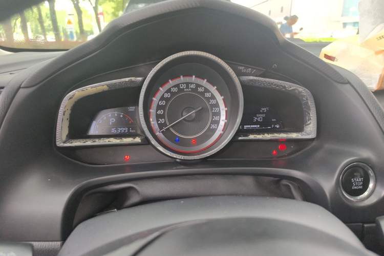 Used Mazda 3 Axela 2016 Sedan 1.5L Automatic Luxury Model Instrument Cluster