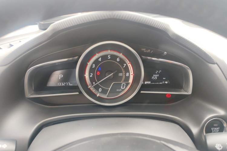 Used Mazda 3 Axela 2016 Hatchback 2.0L Automatic Flagship Model Instrument Cluster