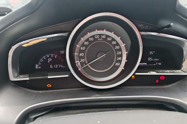 Used Mazda 3 Axela 2016 Sedan 1.5L Automatic Comfort Model Instrument Cluster