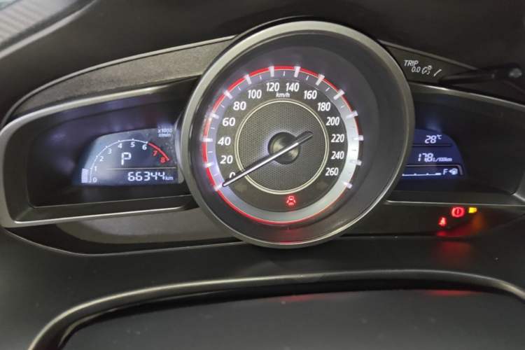 Used Mazda 3 Axela 2016 Sedan 1.5L Automatic Luxury Model Instrument Cluster