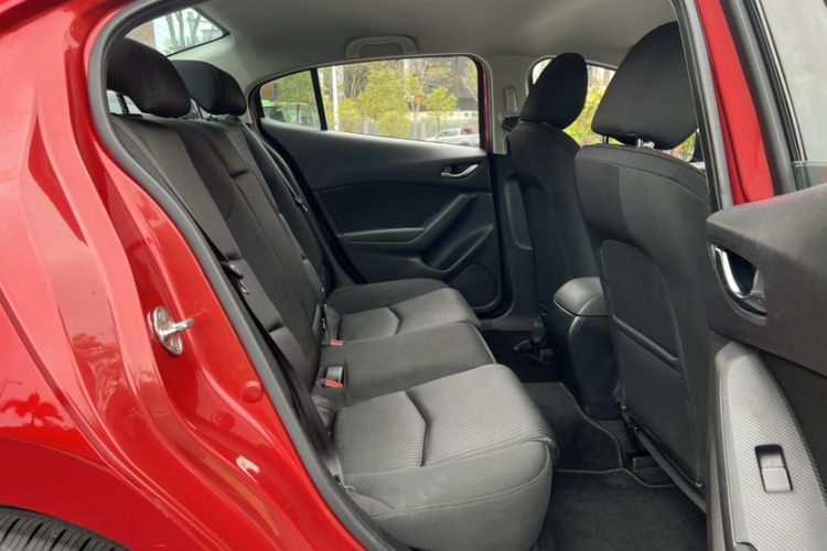 Used Mazda 3 Axela 2016 Sedan 1.5L Automatic Comfort Model Interior 1