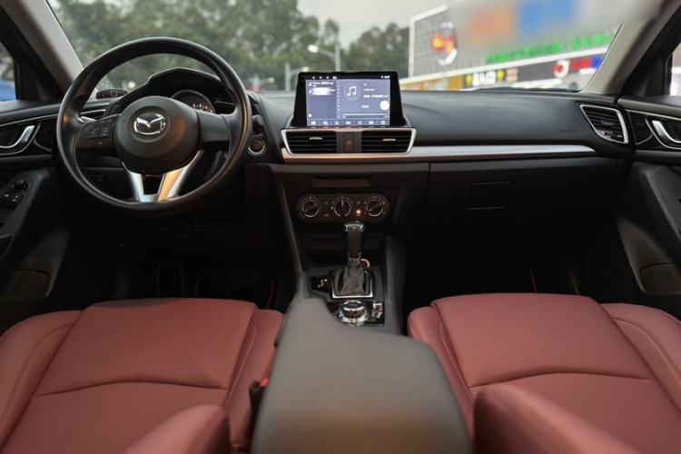 Used Mazda 3 Axela 2016 Sedan 1.5L Automatic Comfort Model Interior 10