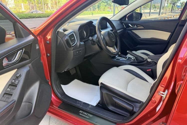 Used Mazda 3 Axela 2016 Sedan 2.0L Automatic Sport Model Interior 2