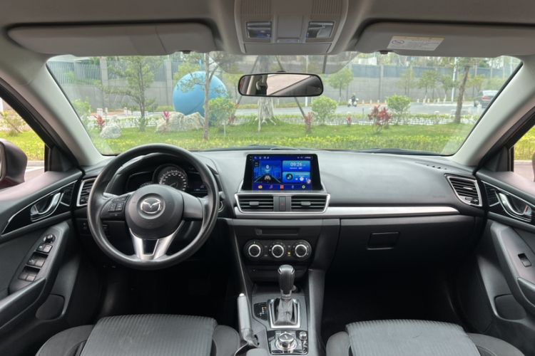 Used Mazda 3 Axela 2016 Sedan 1.5L Automatic Comfort Model Interior 3