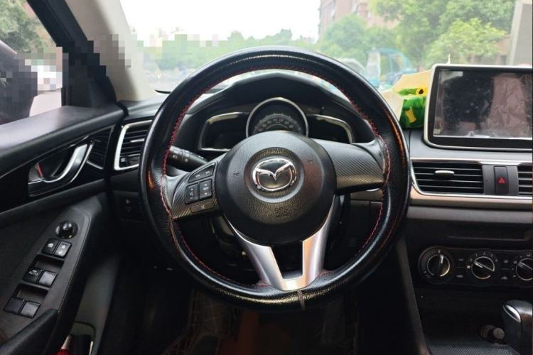 Used Mazda 3 Axela 2016 Sedan 1.5L Automatic Comfort Model Interior 3