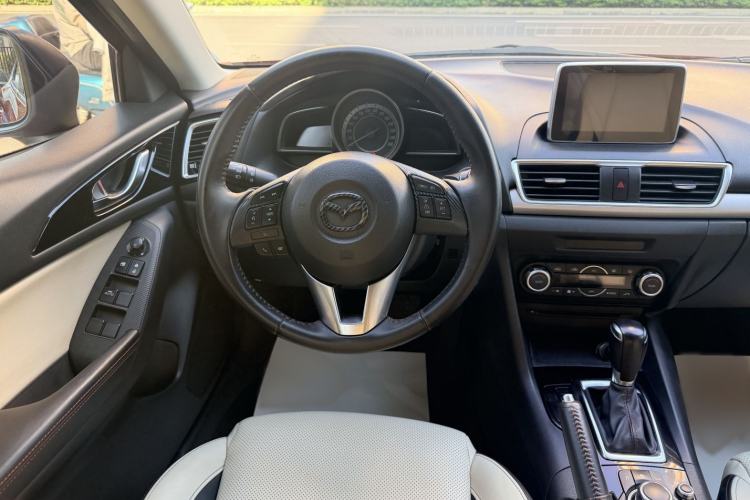 Used Mazda 3 Axela 2016 Sedan 2.0L Automatic Sport Model Interior 7