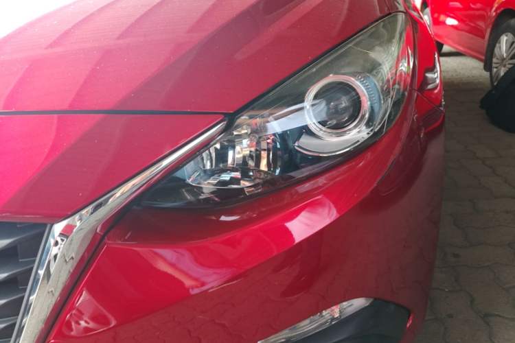 Used Mazda 3 Axela 2016 Sedan 1.5L Automatic Luxury Model Left Front Headlight
