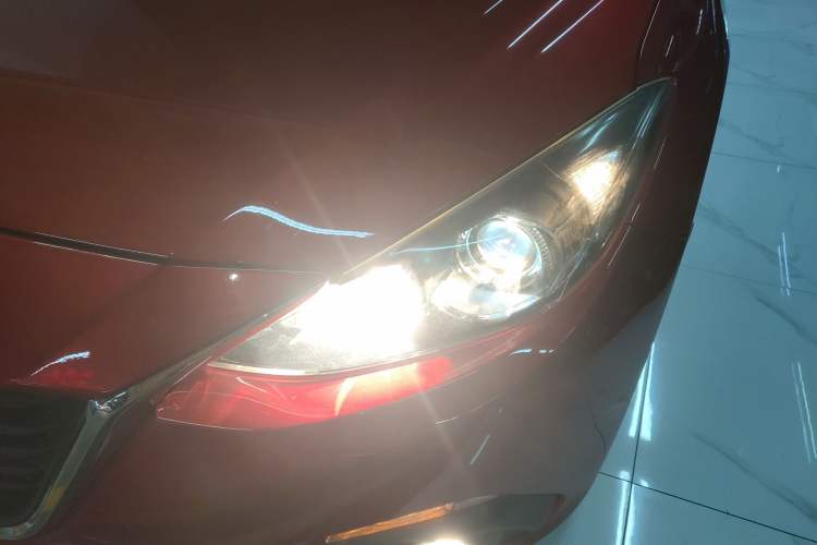 Used Mazda 3 Axela 2016 Hatchback 1.5L Automatic Comfort Model Left Front Headlight