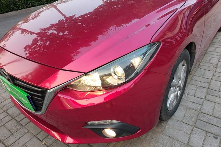 Used Mazda 3 Axela 2016 Sedan 1.5L Automatic Comfort Model Left Front Headlight
