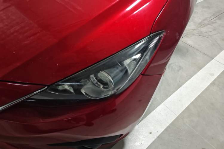 Used Mazda 3 Axela 2016 Sedan 1.5L Manual Comfort Model Left Front Headlight