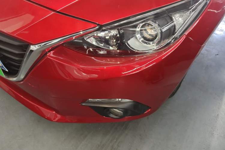 Used Mazda 3 Axela 2016 Sedan 1.5L Automatic Luxury Model Left Front Headlight