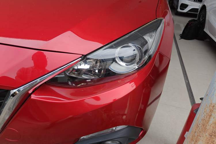 Used Mazda 3 Axela 2016 Sedan 1.5L Automatic Luxury Model Left Front Headlight