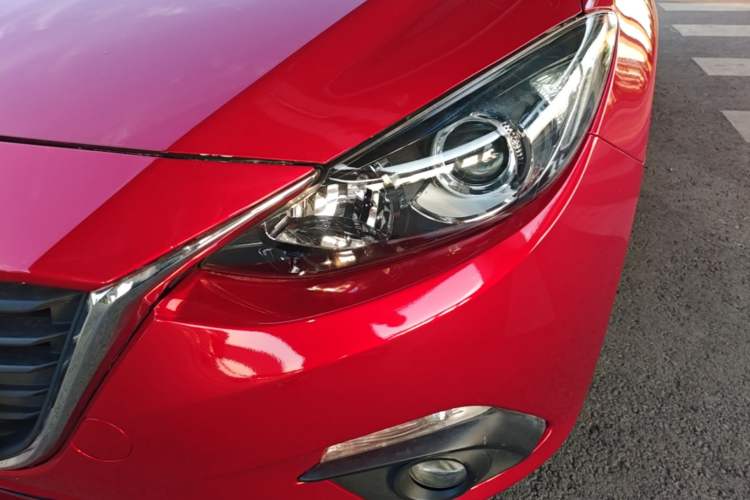 Used Mazda 3 Axela 2016 Sedan 1.5L Automatic Luxury Model Left Front Headlight