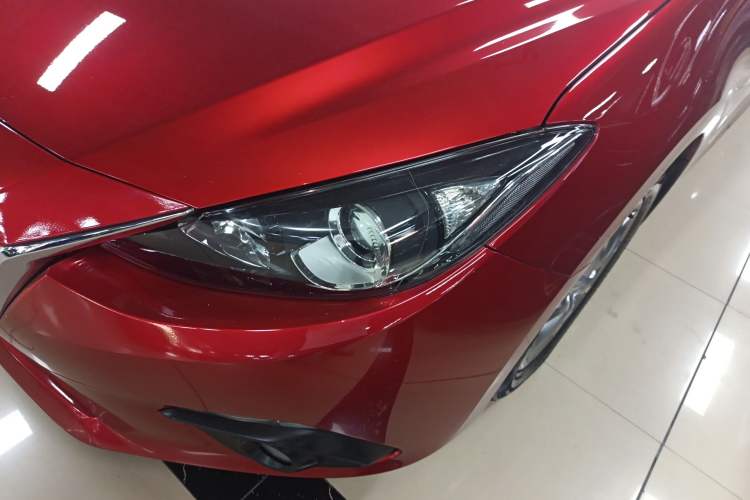 Used Mazda 3 Axela 2016 Sedan 1.5L Automatic Comfort Model Left Front Headlight