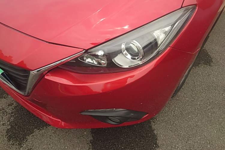 Used Mazda 3 Axela 2016 Sedan 1.5L Automatic Comfort Model Left Front Headlight