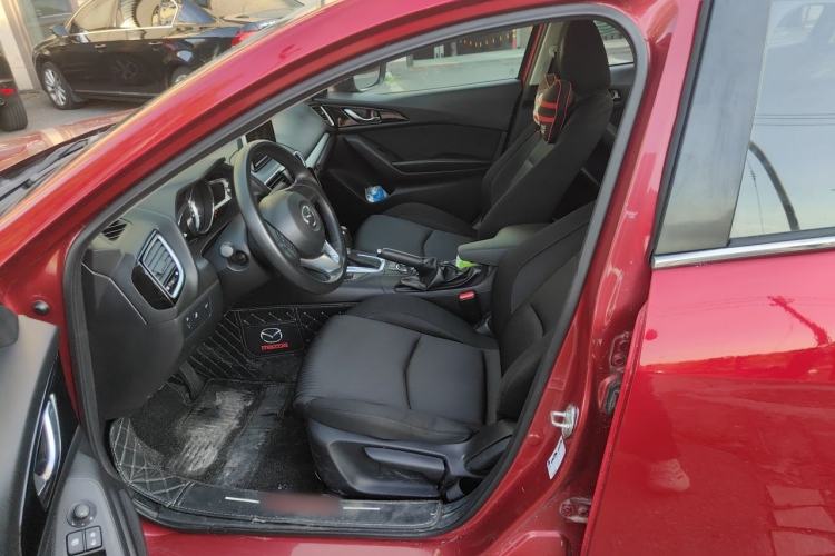 Used Mazda 3 Axela 2016 Sedan 1.5L Automatic Comfort Model Left Front Seat