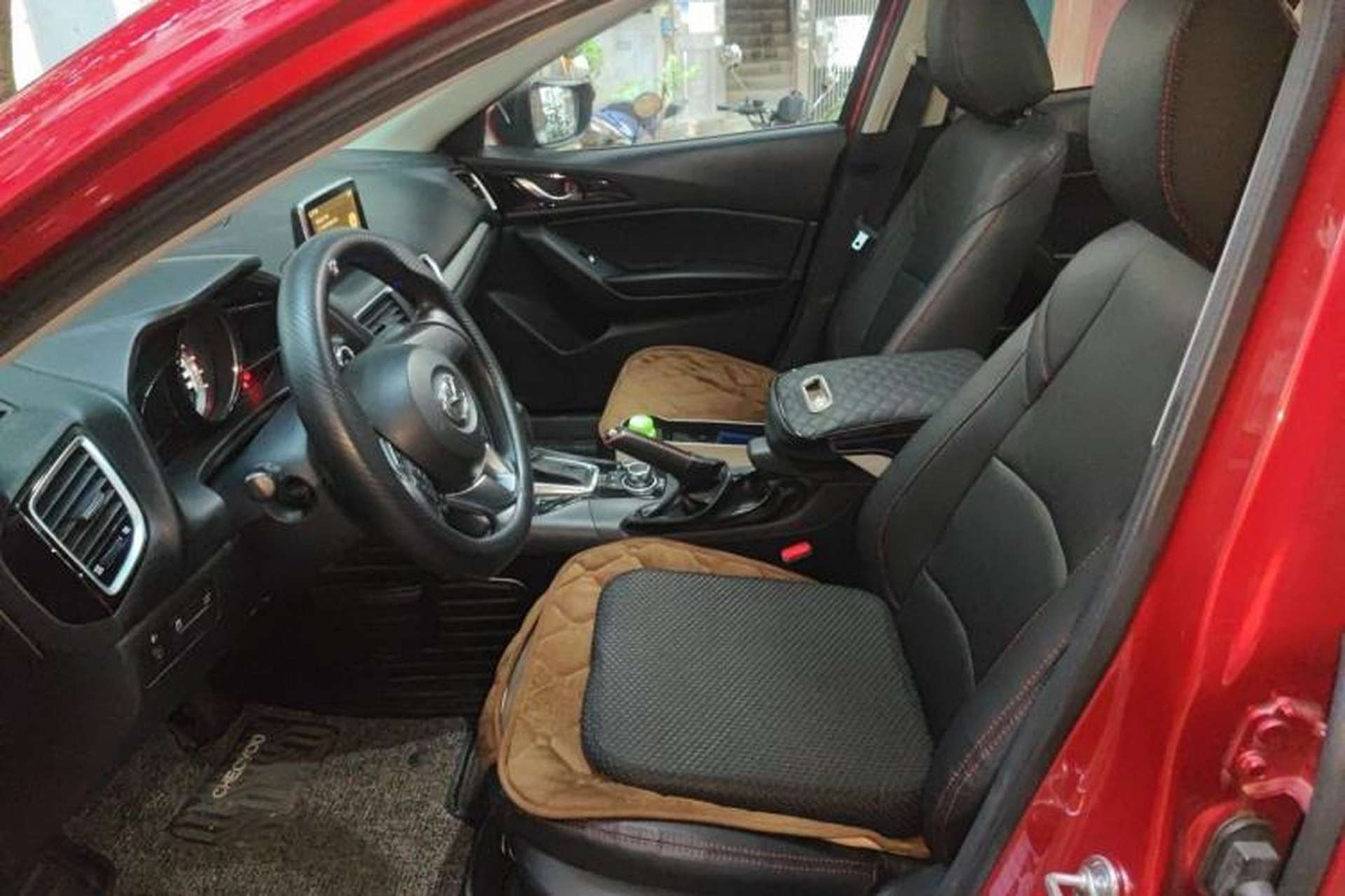 Used Mazda 3 Axela 2016 Sedan 1.5L Automatic Luxury Model Left Front Seat