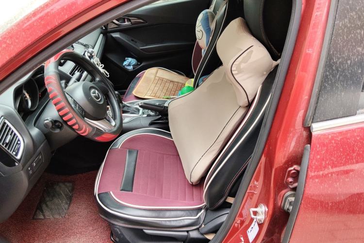 Used Mazda 3 Axela 2016 Sedan 1.5L Automatic Comfort Model Left Front Seat