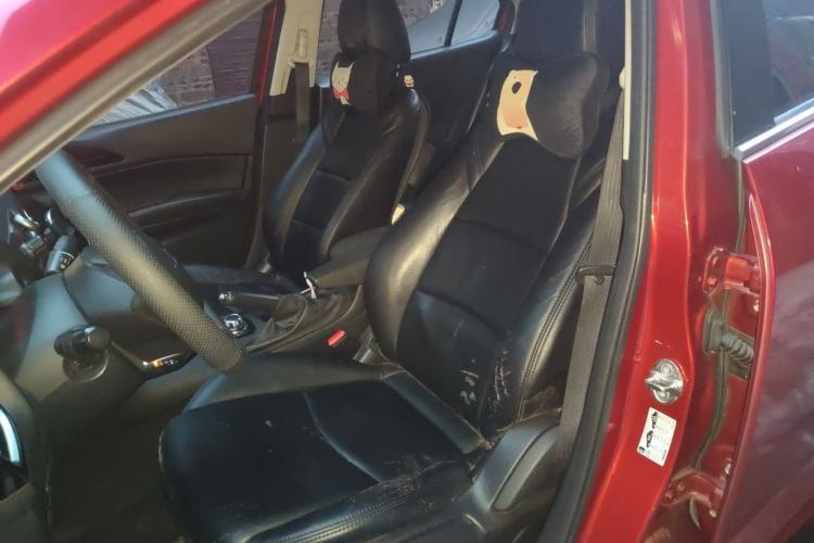 Used Mazda 3 Axela 2016 Sedan 1.5L Automatic Luxury Model Left Front Seat