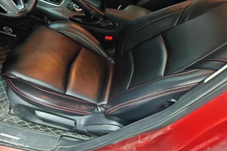 Used Mazda 3 Axela 2016 Sedan 1.5L Manual Comfort Model Left Front Seat