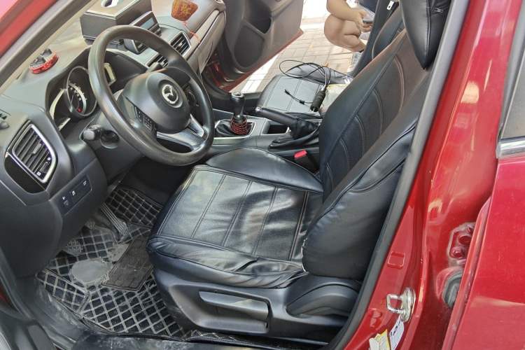 Used Mazda 3 Axela 2016 Sedan 1.5L Manual Comfort Model Left Front Seat