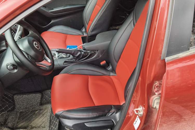 Used Mazda 3 Axela 2016 Sedan 1.5L Automatic Comfort Model Left Front Seat