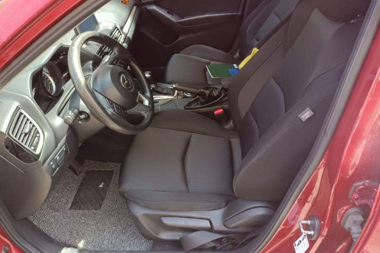 Used Mazda 3 Axela 2016 Hatchback 1.5L Automatic Luxury Model Left Front Seat