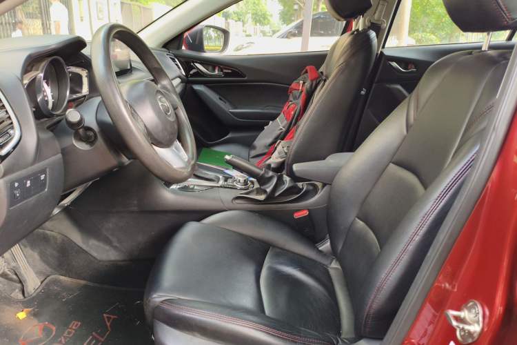 Used Mazda 3 Axela 2016 Hatchback 1.5L Automatic Luxury Model Left Front Seat