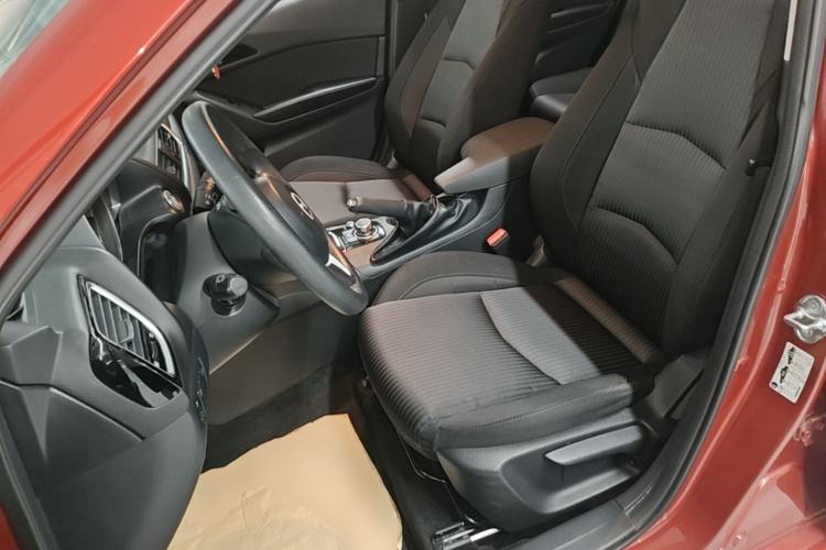Used Mazda 3 Axela 2016 Hatchback 1.5L Automatic Luxury Model Left Front Seat
