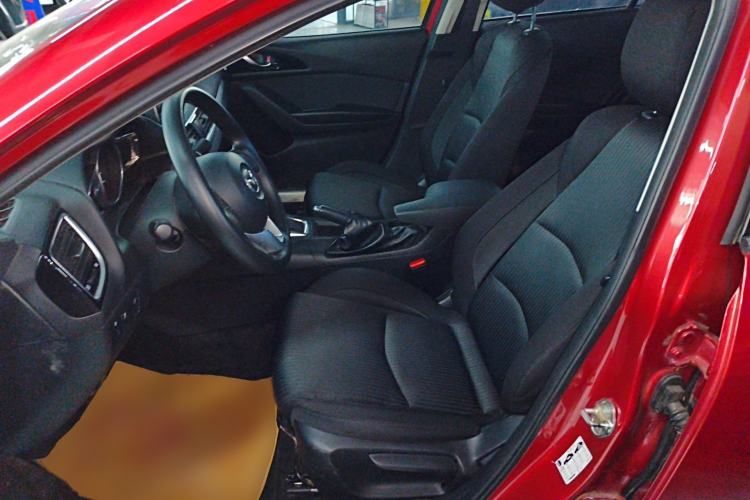 Used Mazda 3 Axela 2016 Sedan 1.5L Automatic Comfort Model Left Front Seat