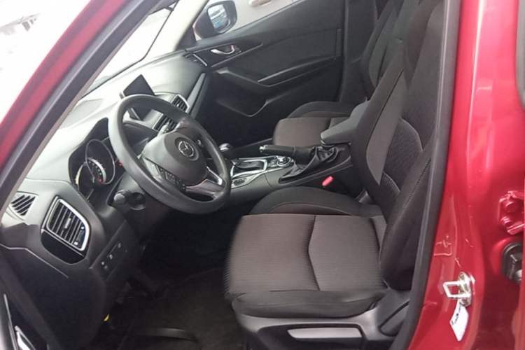 Used Mazda 3 Axela 2016 Hatchback 1.5L Automatic Luxury Model Left Front Seat