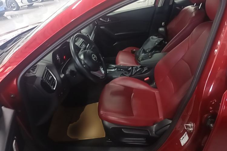 Used Mazda 3 Axela 2016 Sedan 1.5L Automatic Comfort Model Left Front Seat