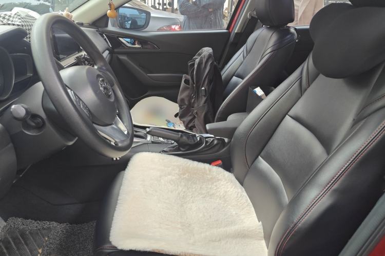 Used Mazda 3 Axela 2016 Sedan 1.5L Automatic Comfort Model Left Front Seat