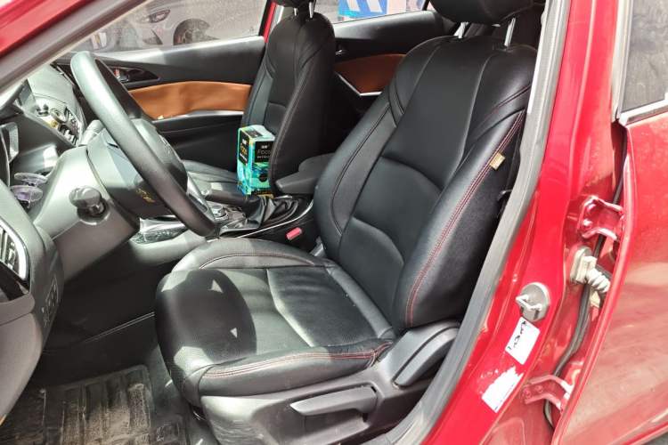 Used Mazda 3 Axela 2016 Sedan 1.5L Automatic Luxury Model Left Front Seat