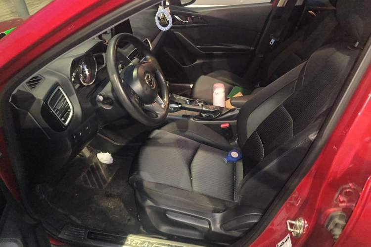 Used Mazda 3 Axela 2016 Sedan 1.5L Automatic Luxury Model Left Front Seat